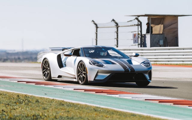 voitures de course